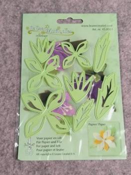 LeCrea Multi die flower 001
