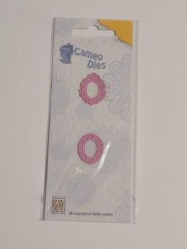 Small set 2 vintage oval frames