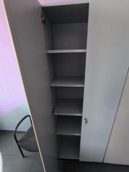 Preview: Flügeltürenschrank MULTI M, 2170 x 800 x 430 mm, 4 Fachböden, lichtgrau