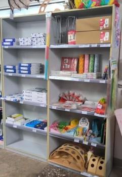 Aktenregal 4 Fächer grau leer