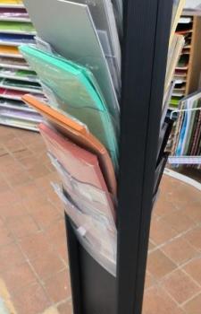 Preview: PAPERFLOW Prospektständer EPI schwarz DIN A4 16 Fächer  leer