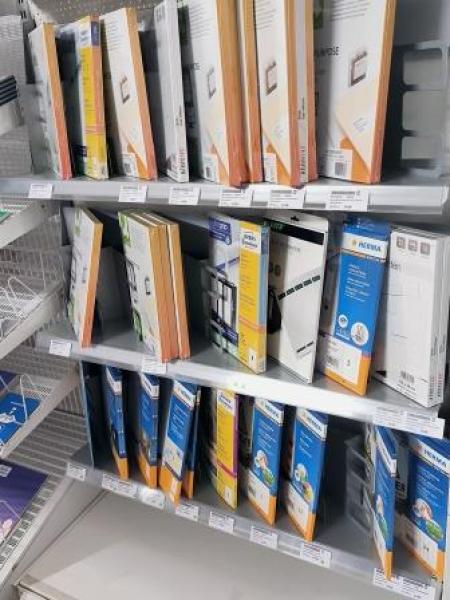 Formularverkaufsregal für A4 weiss