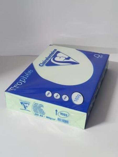 Trophee farbiges Papier, DIN A4, 160g/qm, lindgrün, 250 Blatt, VE = 1 Packung = 250 Blatt