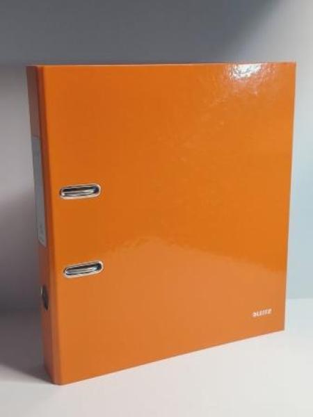 Ordner WOW A4, 50mm Rücken, blau. Brillante WOW Farben. 180° Ordner Präzisionsmechanik. Aufgeklebtes Rückenschild. Maße: 318 x 285 mm.