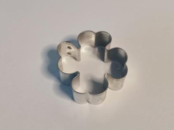 Ausstechform Kleeblatt ca. 5,5 cm