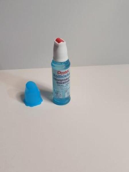 Pentel Rollkleber Rolln Glue ER153 -GS, Inhalt: 30 ml (5102106)