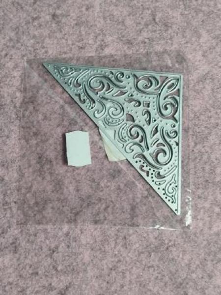 Stanzschablone  Filigrane Ecke