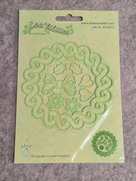 Lea bilitie - Wreath 4 seasons cut & embossing die
