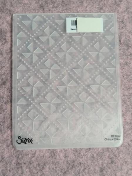 Prägeschablone Qudratisches Muster