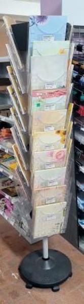 helit Prospektständer drehbar the giant grid transparent DIN A4 30 Fächer  leer