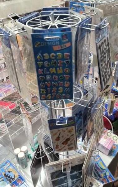 Tischständer mit 18 Haken  leer