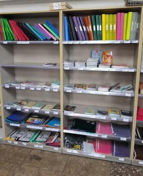 Aktenregal 5 Fächer grau  leer